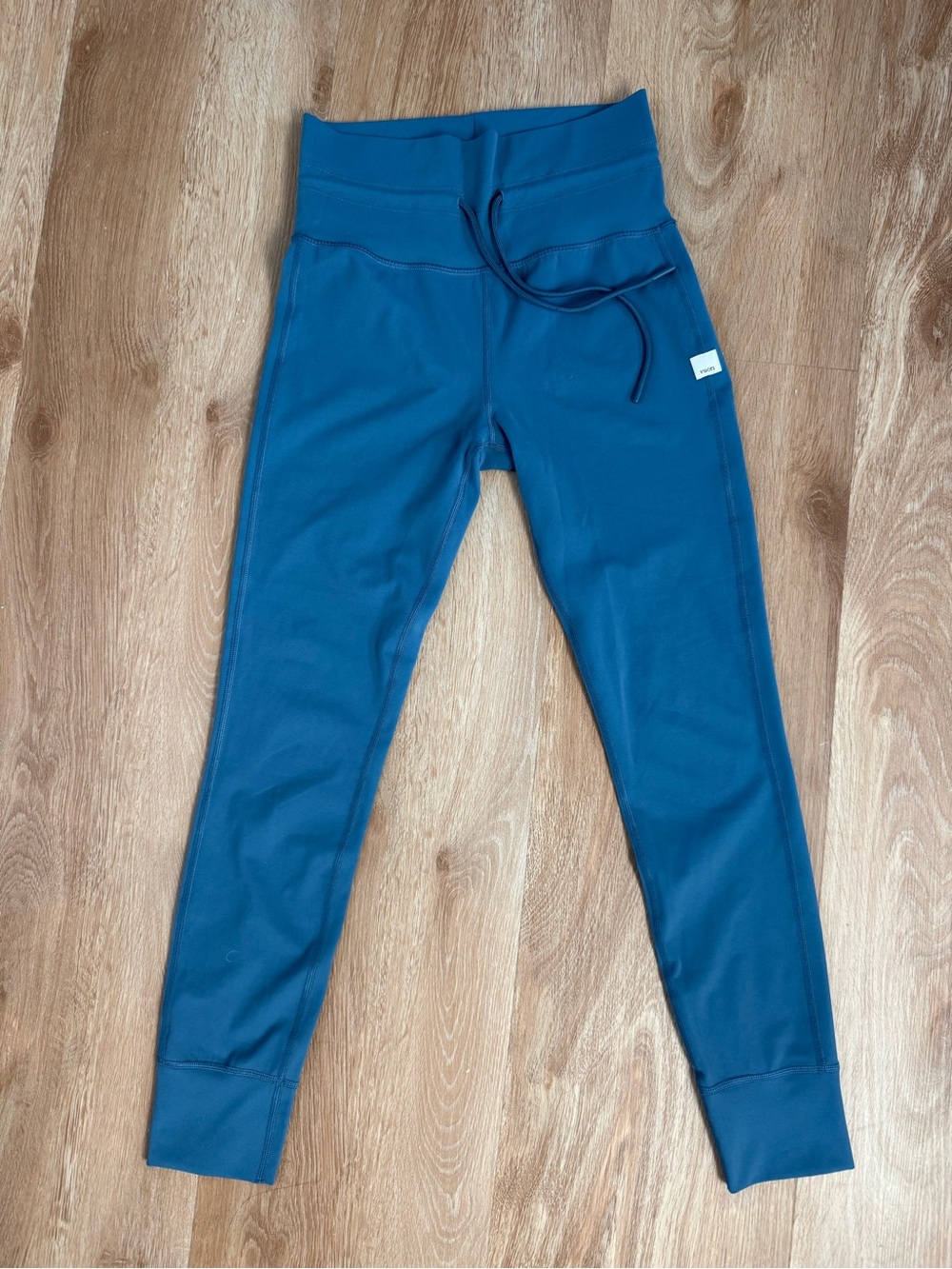 Vuori Teal High-Waist Performance Leggings
